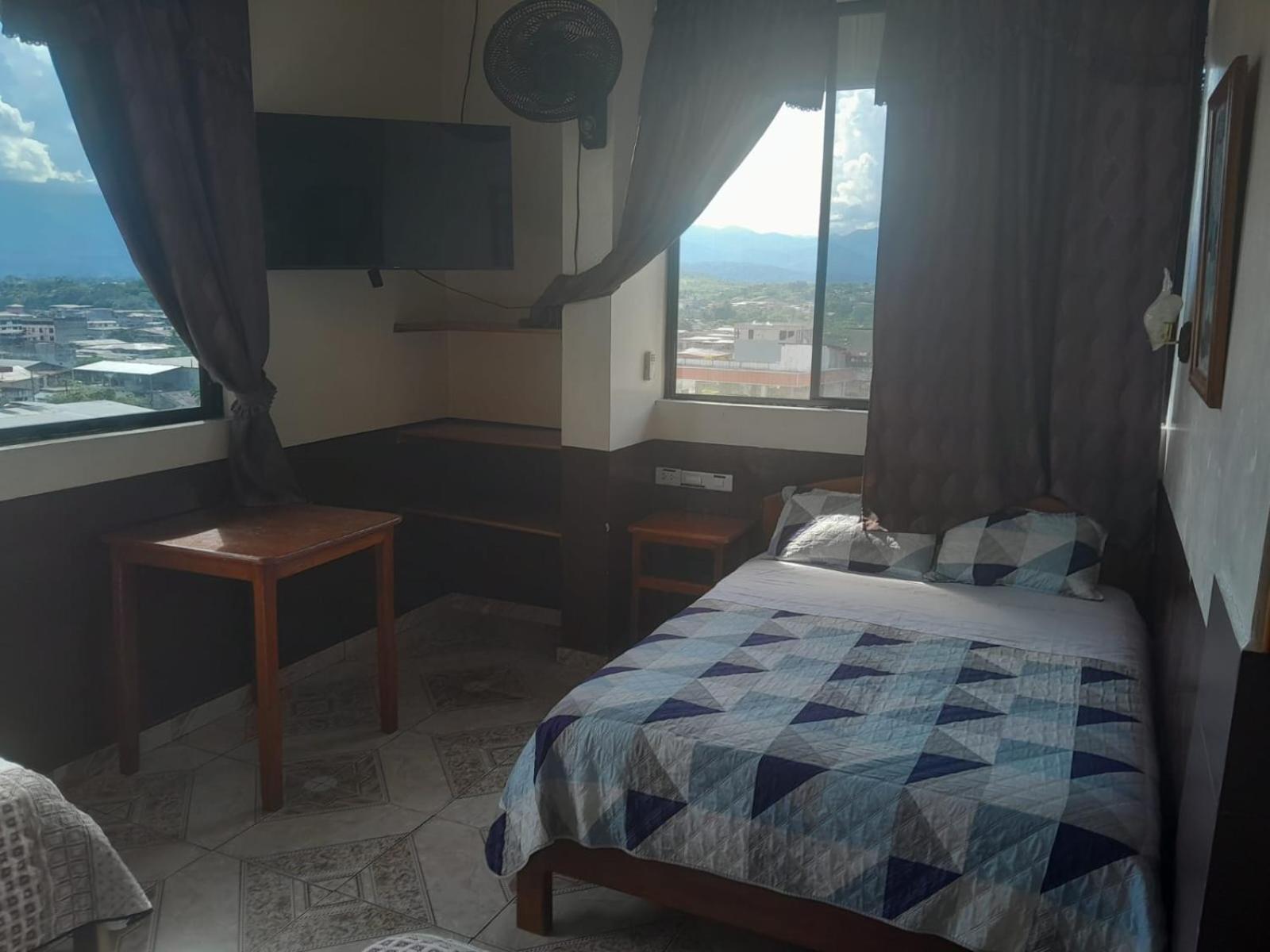 טנה Hostal Limoncocha מראה חיצוני תמונה