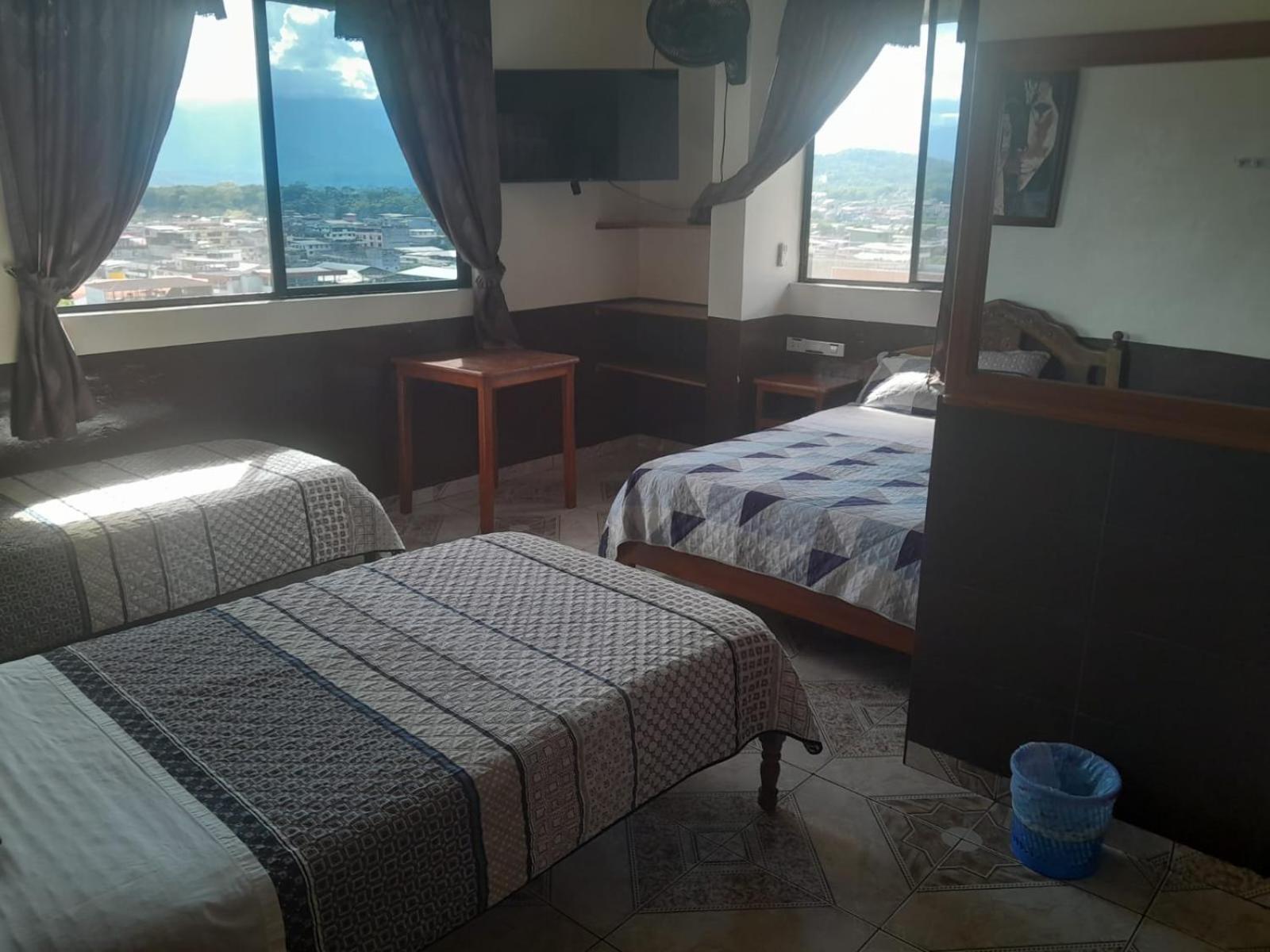 טנה Hostal Limoncocha מראה חיצוני תמונה
