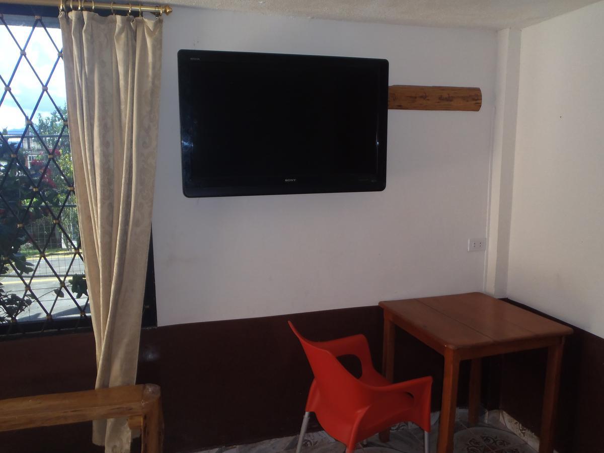 טנה Hostal Limoncocha מראה חיצוני תמונה