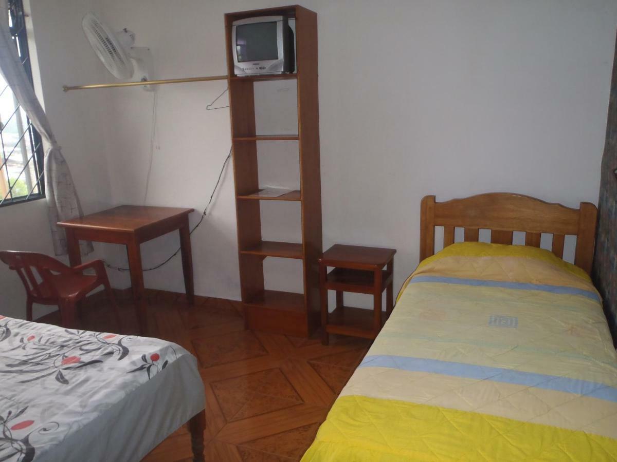 טנה Hostal Limoncocha מראה חיצוני תמונה