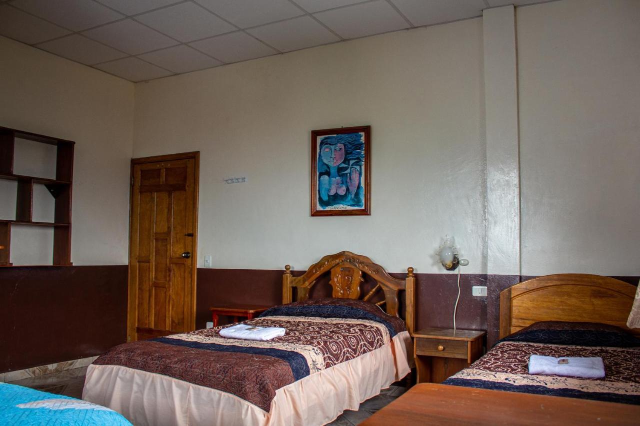 טנה Hostal Limoncocha מראה חיצוני תמונה